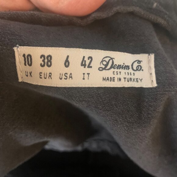 Denim Co Black Exposed Button Up Raw Hem Mini Skirt Overalls women’s Size 6 - Picture 5 of 9